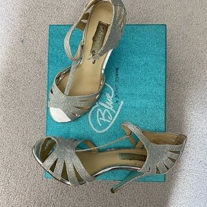 Silver sparkly strapped heels